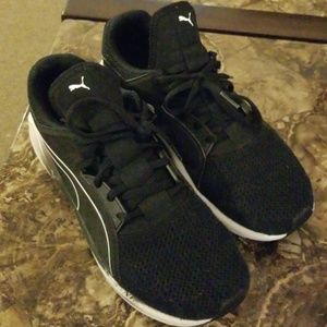 Women's sneakers